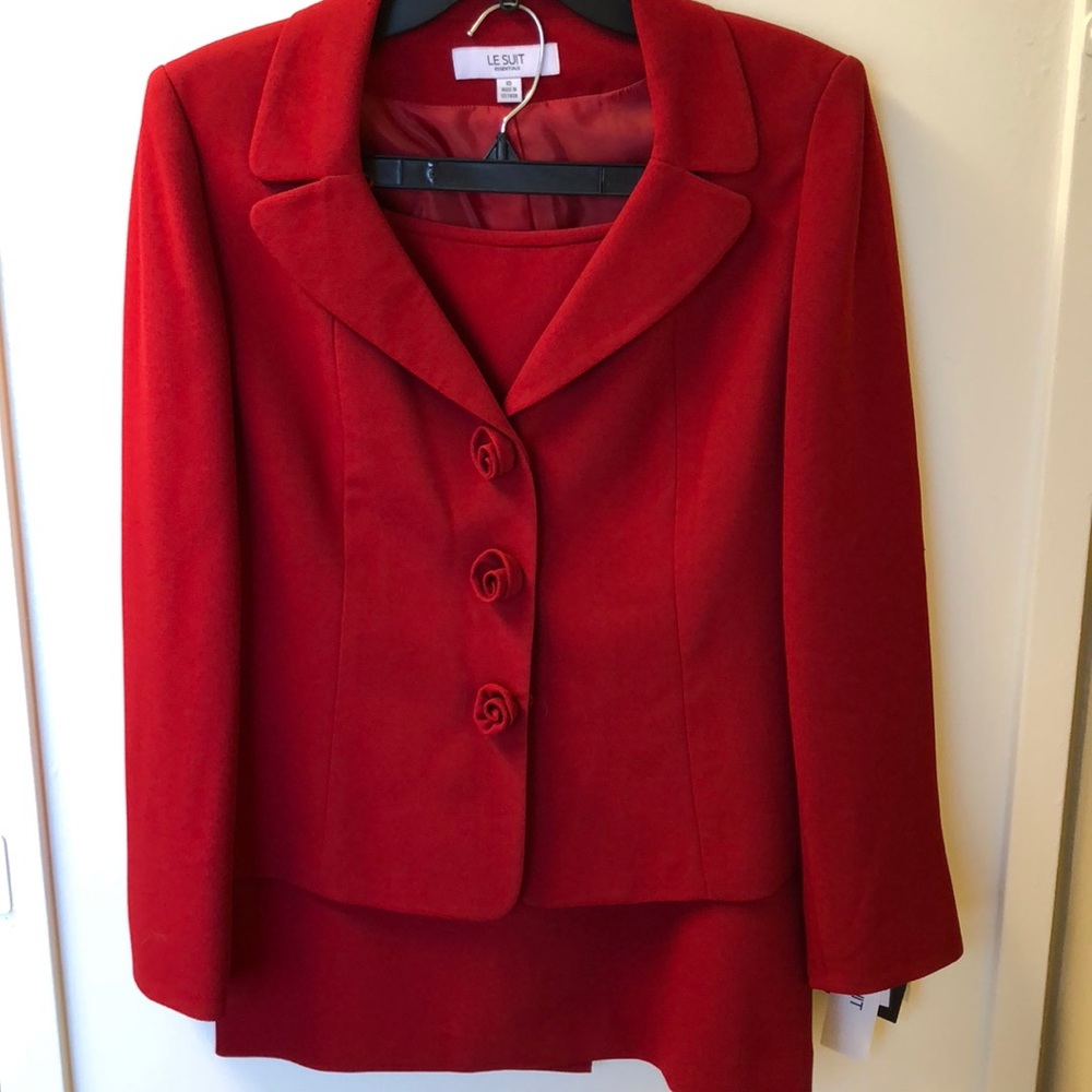 New Le Suit Business Suit